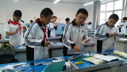 航天科技特色為北京航天中學(xué)發(fā)展助力